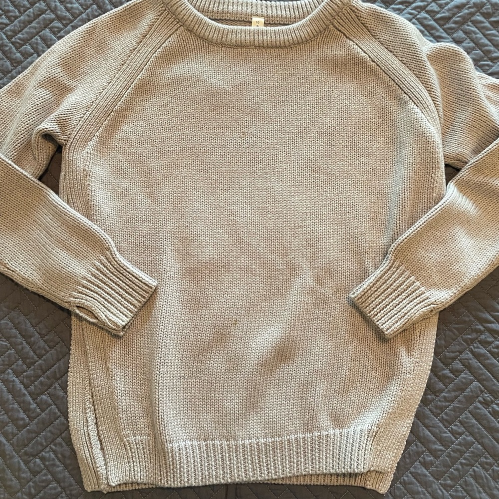 Lululemon 100% merino wool silver sweater